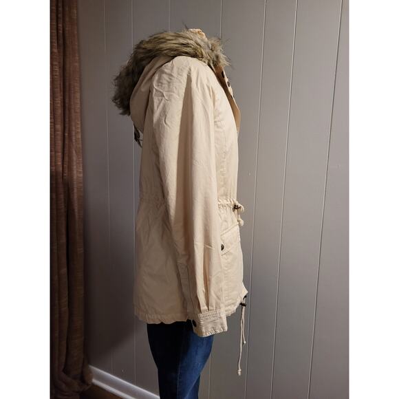 Banana Republic Heritage Women's XS Beige Fur Collar Classy Coat - Picture 11 of 16